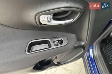 Внедорожник / Кроссовер Jeep Renegade 2019 в 