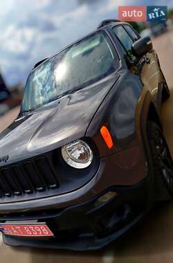 Позашляховик / Кросовер Jeep Renegade 2017 в Житомирі