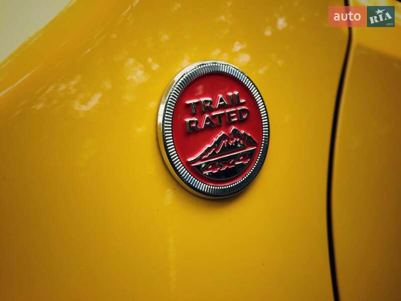 Позашляховик / Кросовер Jeep Renegade 2016 в Києві фото 9 Позашляховик / Кросовер Jeep Renegade 2016 в Києві