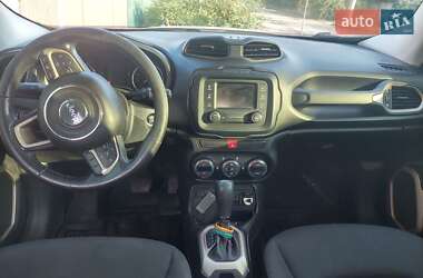 Внедорожник / Кроссовер Jeep Renegade 2015 в Кременчуге