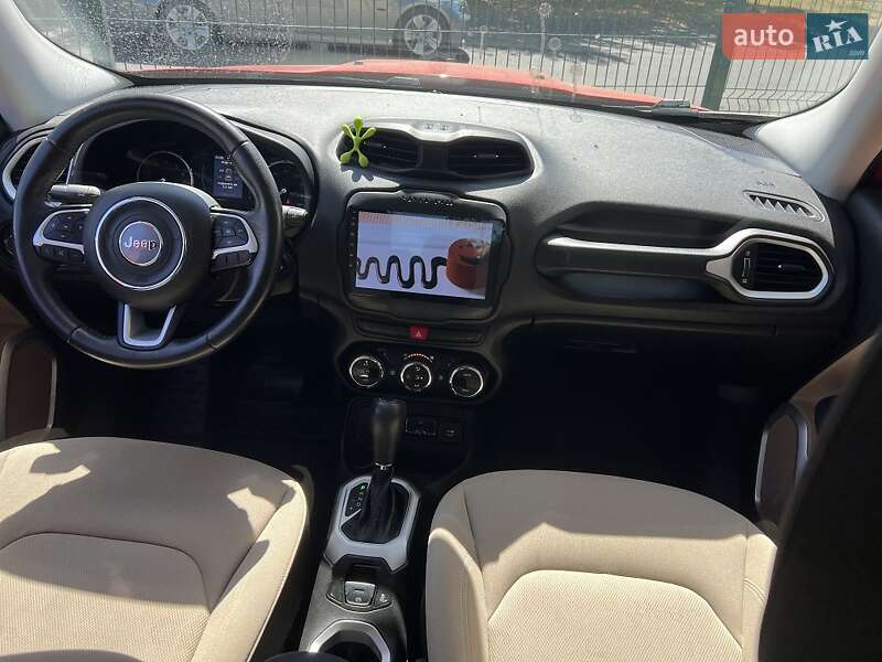 Внедорожник / Кроссовер Jeep Renegade 2015 в Одессе