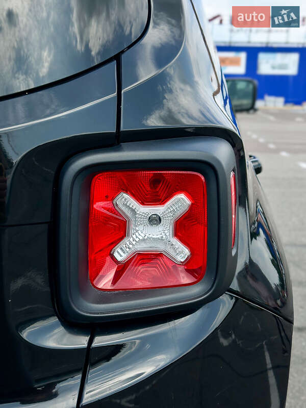 Внедорожник / Кроссовер Jeep Renegade 2018 в Львове