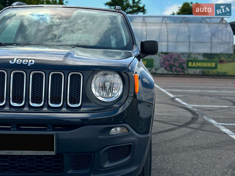 Внедорожник / Кроссовер Jeep Renegade 2018 в Львове