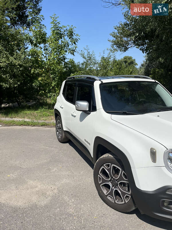 Внедорожник / Кроссовер Jeep Renegade 2015 в Кременчуге