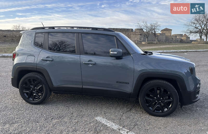 Позашляховик / Кросовер Jeep Renegade 2017 в Одесі