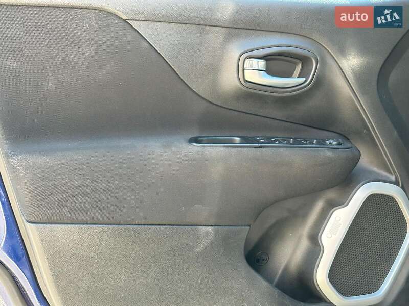 Позашляховик / Кросовер Jeep Renegade 2019 в Одесі фото 10 Позашляховик / Кросовер Jeep Renegade 2019 в Одесі