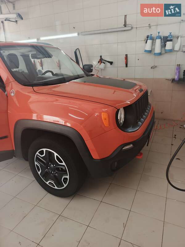 Внедорожник / Кроссовер Jeep Renegade 2017 в Ирпене