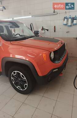 Внедорожник / Кроссовер Jeep Renegade 2017 в 