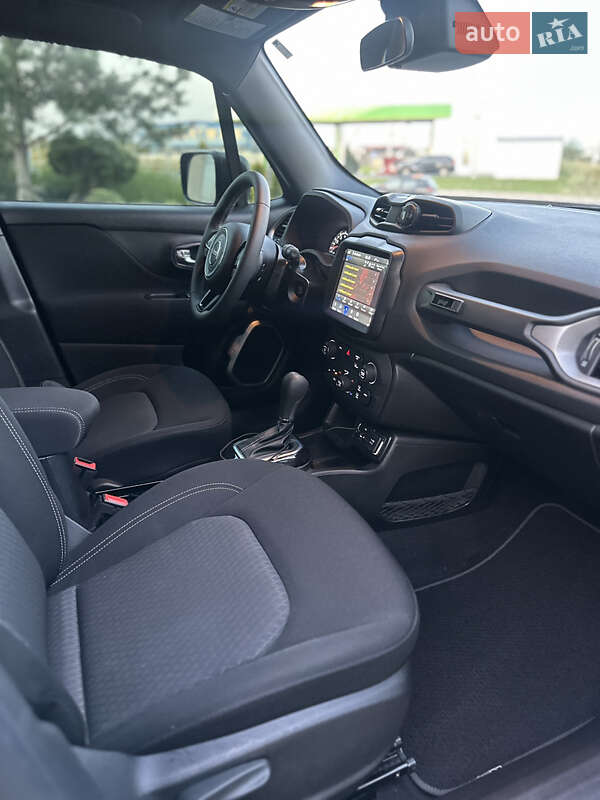 Внедорожник / Кроссовер Jeep Renegade 2021 в Львове