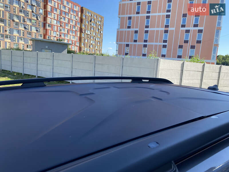 Внедорожник / Кроссовер Jeep Renegade 2017 в Киеве