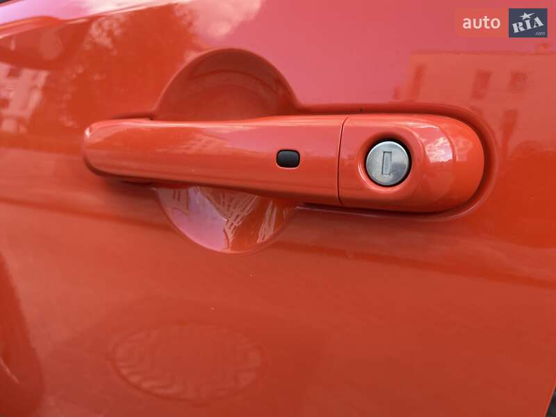 Внедорожник / Кроссовер Jeep Renegade 2016 в Львове