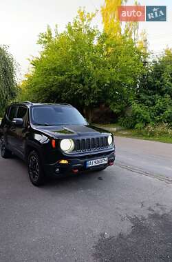 Внедорожник / Кроссовер Jeep Renegade 2017 в 