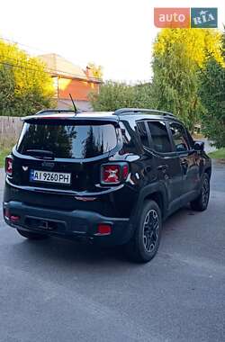 Внедорожник / Кроссовер Jeep Renegade 2017 в 