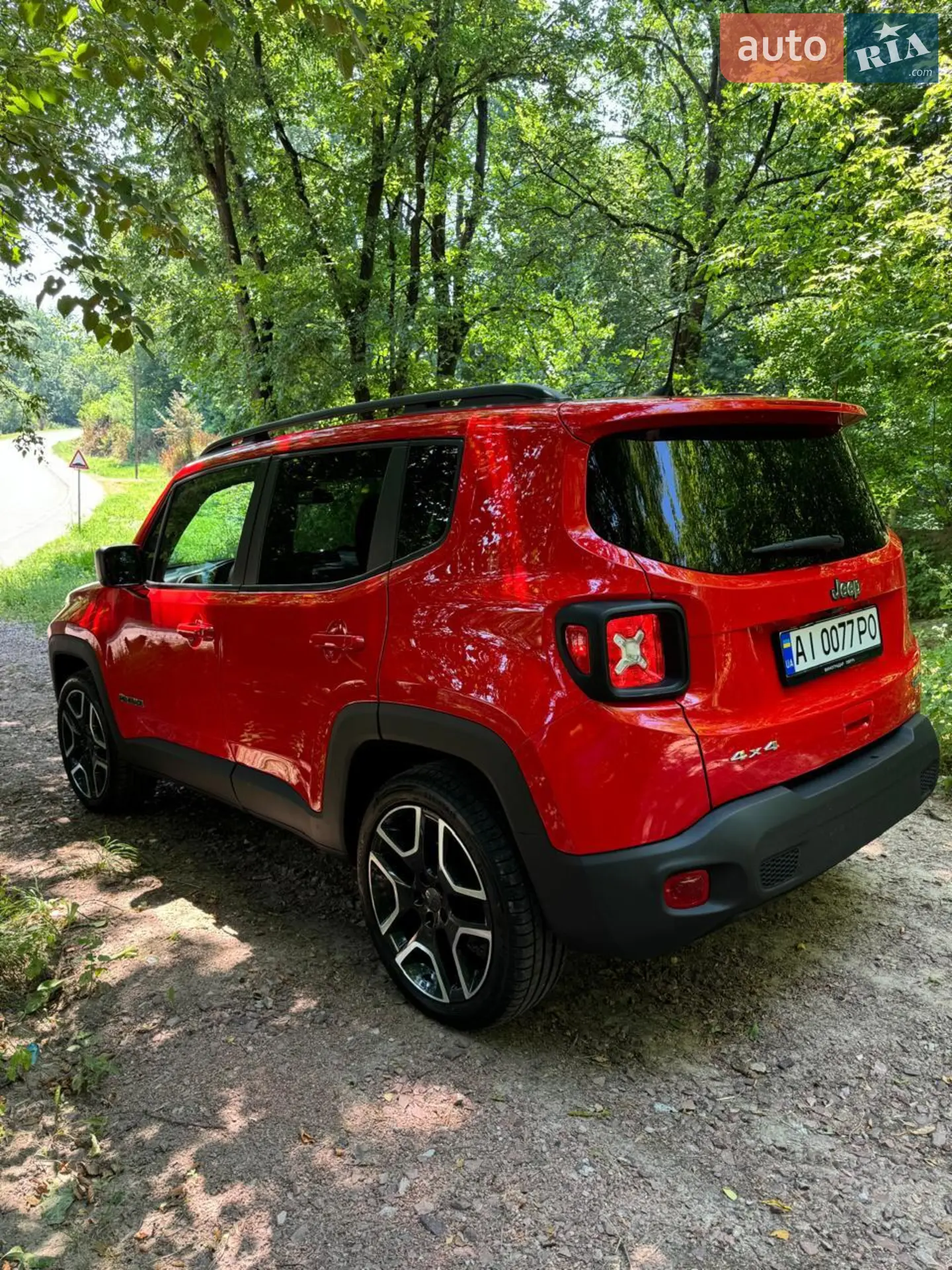 2020 Jeep Renegade - мініатюра 8