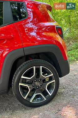 Внедорожник / Кроссовер Jeep Renegade 2020 в 