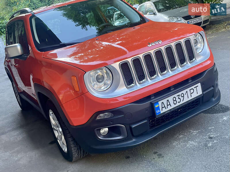 Внедорожник / Кроссовер Jeep Renegade 2016 в Киеве