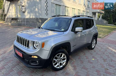 Внедорожник / Кроссовер Jeep Renegade 2016 в 