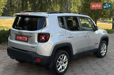 Внедорожник / Кроссовер Jeep Renegade 2016 в 