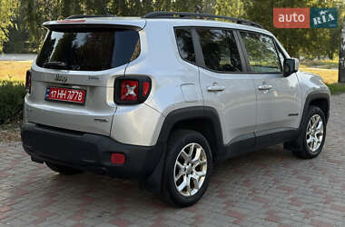 Внедорожник / Кроссовер Jeep Renegade 2016 в 