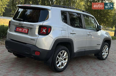 Внедорожник / Кроссовер Jeep Renegade 2016 в 