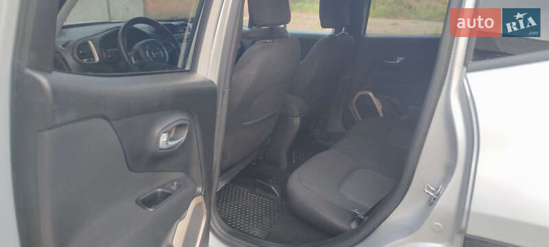 Позашляховик / Кросовер Jeep Renegade 2017 в Житомирі фото 10 Позашляховик / Кросовер Jeep Renegade 2017 в Житомирі