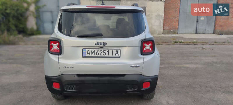 Позашляховик / Кросовер Jeep Renegade 2017 в Житомирі фото 6 Позашляховик / Кросовер Jeep Renegade 2017 в Житомирі