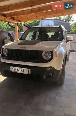 Внедорожник / Кроссовер Jeep Renegade 2016 в Киеве
