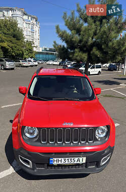 Внедорожник / Кроссовер Jeep Renegade 2016 в 