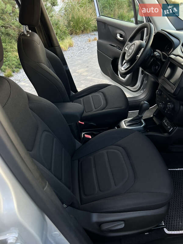 Позашляховик / Кросовер Jeep Renegade 2018 в Луцьку фото 15 Позашляховик / Кросовер Jeep Renegade 2018 в Луцьку