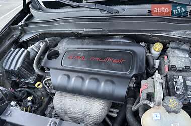 Позашляховик / Кросовер Jeep Renegade 2015 в Львові