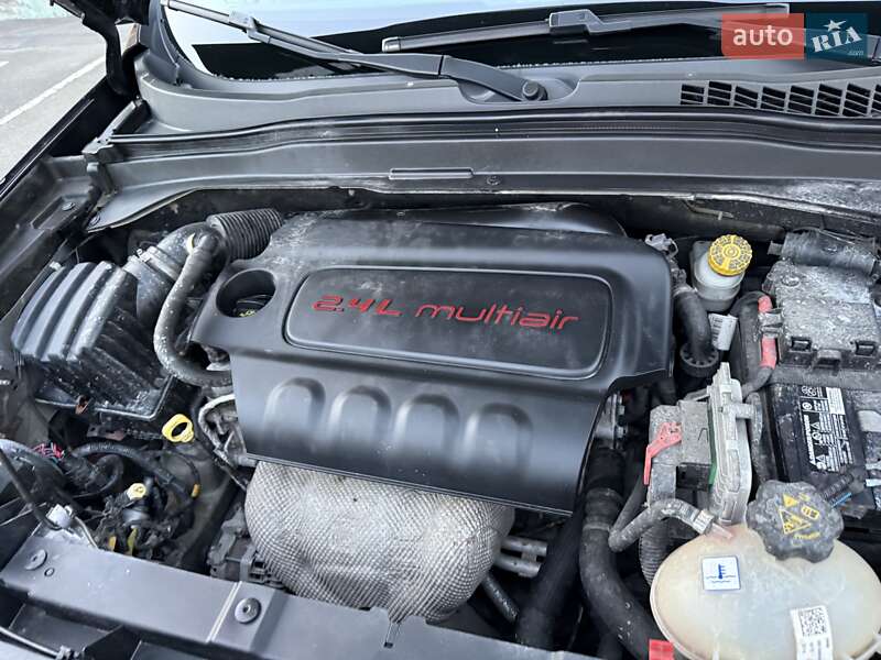 Внедорожник / Кроссовер Jeep Renegade 2015 в Львове фото 12 Внедорожник / Кроссовер Jeep Renegade 2015 в Львове