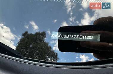 Внедорожник / Кроссовер Jeep Renegade 2016 в 