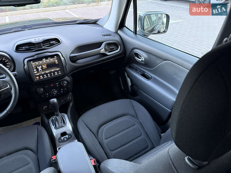 Внедорожник / Кроссовер Jeep Renegade 2022 в Киеве