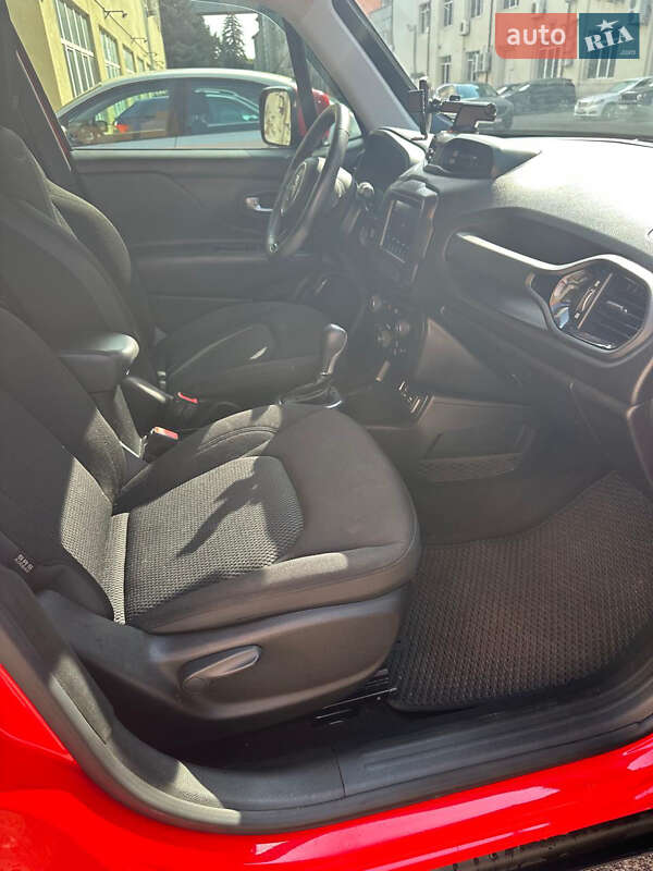 Внедорожник / Кроссовер Jeep Renegade 2018 в Киеве фото 8 Внедорожник / Кроссовер Jeep Renegade 2018 в Киеве