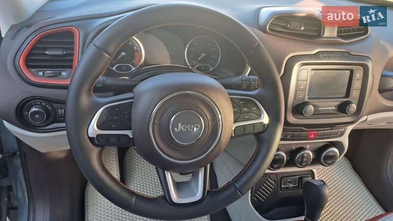 Позашляховик / Кросовер Jeep Renegade 2017 в Києві