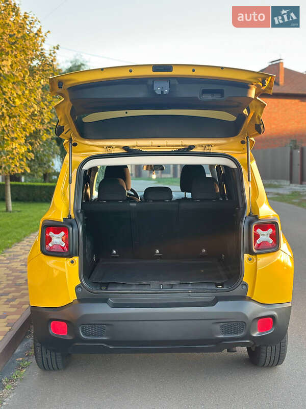 Внедорожник / Кроссовер Jeep Renegade 2016 в Киеве фото 7 Внедорожник / Кроссовер Jeep Renegade 2016 в Киеве