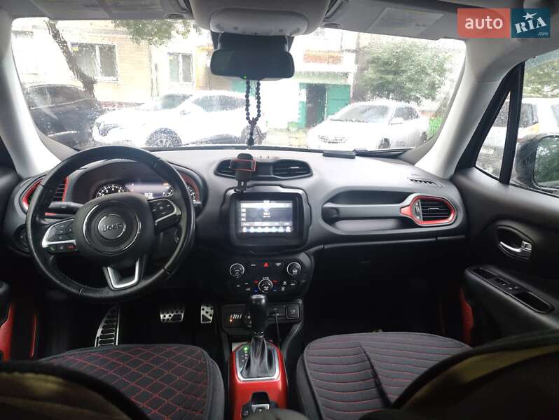 Позашляховик / Кросовер Jeep Renegade 2019 в Києві