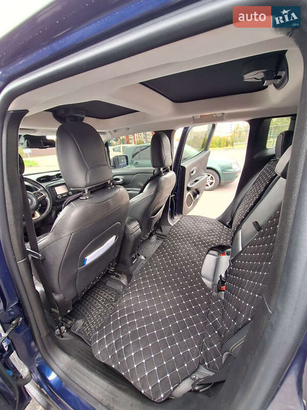 Позашляховик / Кросовер Jeep Renegade 2015 в Києві