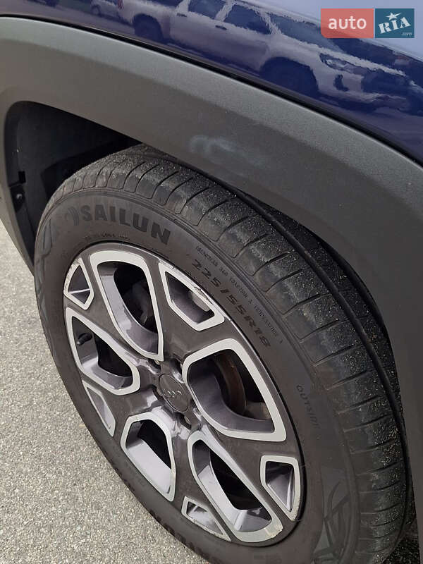 Позашляховик / Кросовер Jeep Renegade 2015 в Києві