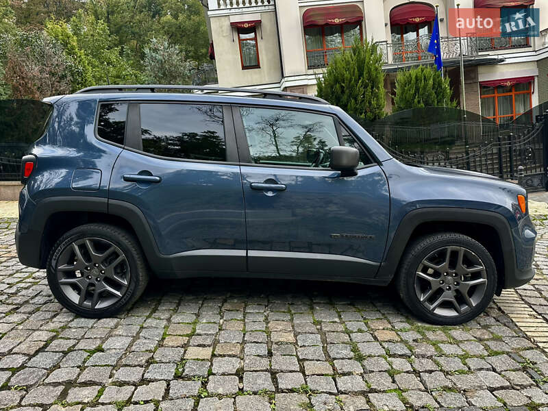 Внедорожник / Кроссовер Jeep Renegade 2021 в 