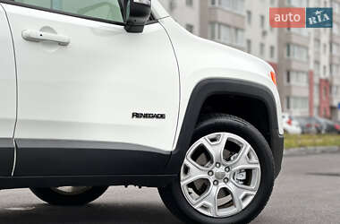 Внедорожник / Кроссовер Jeep Renegade 2017 в 