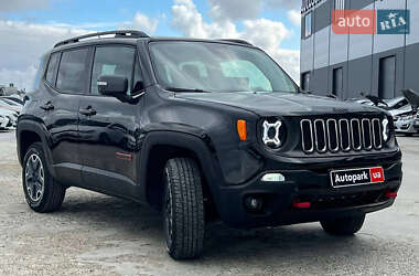 Внедорожник / Кроссовер Jeep Renegade 2015 в 