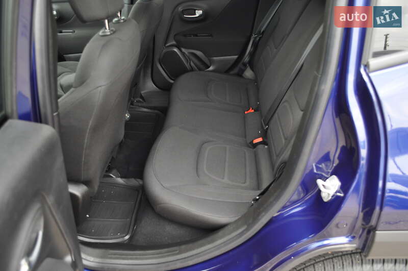 Позашляховик / Кросовер Jeep Renegade 2021 в Києві