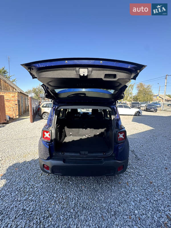 Позашляховик / Кросовер Jeep Renegade 2019 в Дергачах