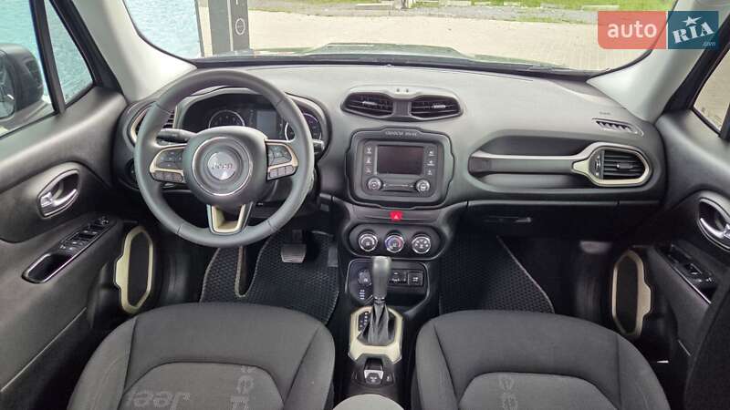 Внедорожник / Кроссовер Jeep Renegade 2017 в Львове