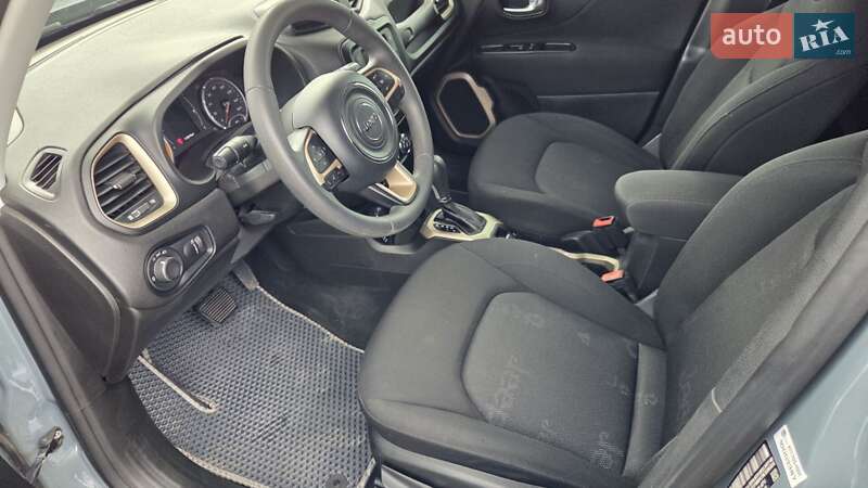 Внедорожник / Кроссовер Jeep Renegade 2017 в Львове