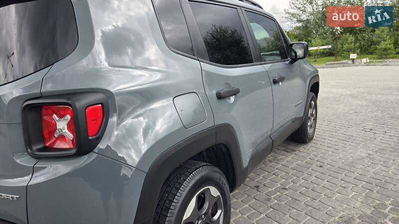 Внедорожник / Кроссовер Jeep Renegade 2017 в Львове