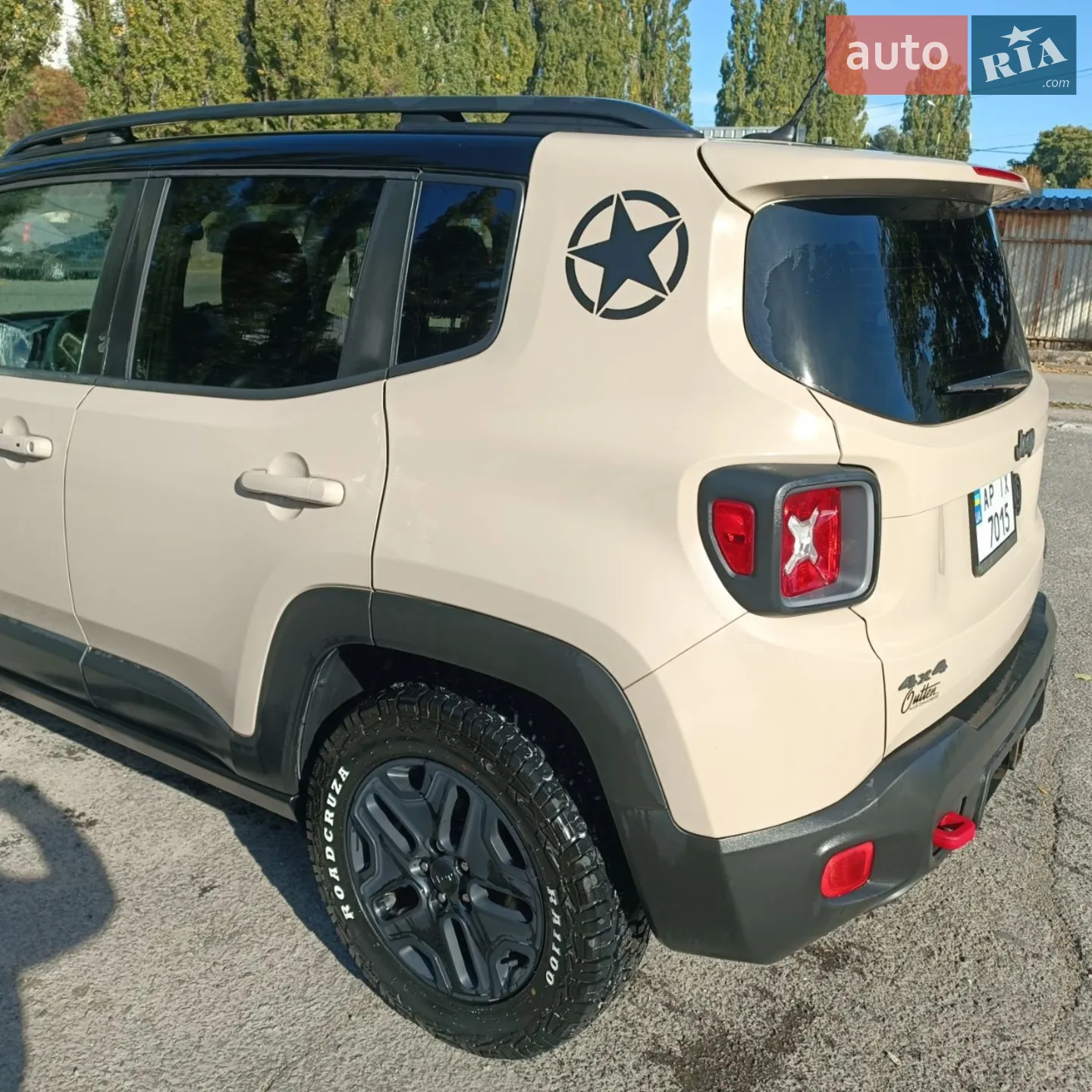 2016 Jeep Renegade - мініатюра 11
