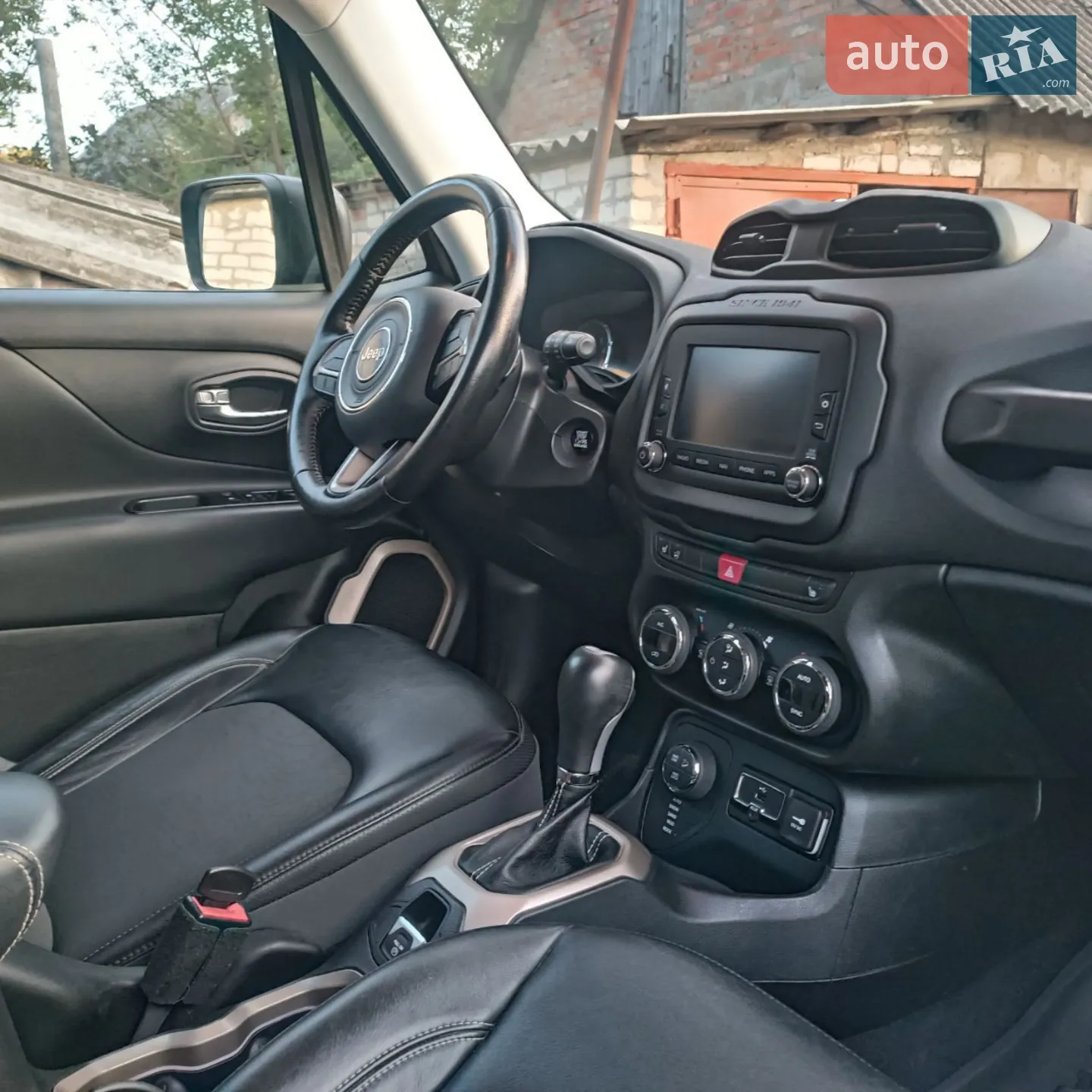 2016 Jeep Renegade - мініатюра 38