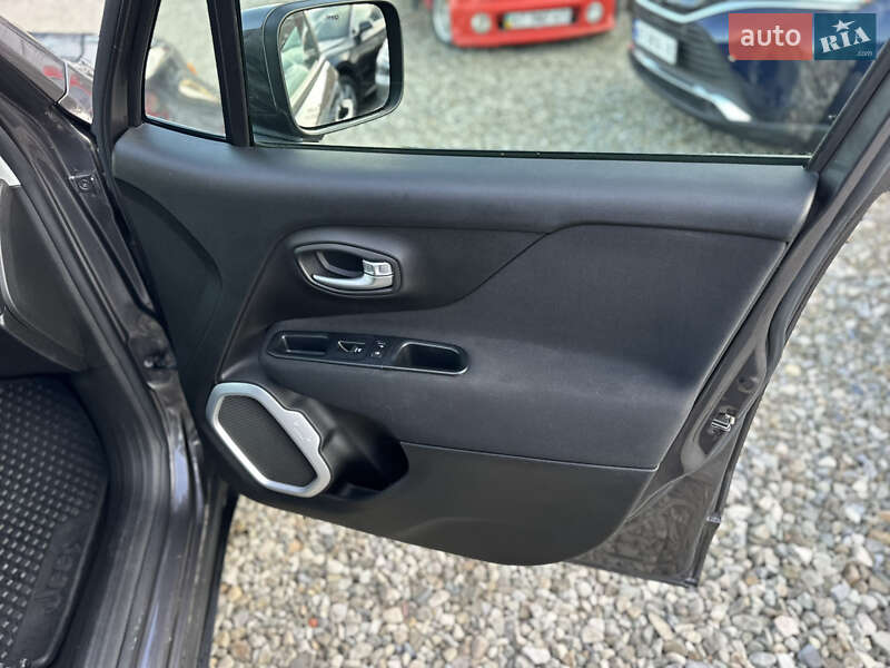 Внедорожник / Кроссовер Jeep Renegade 2018 в Ивано-Франковске